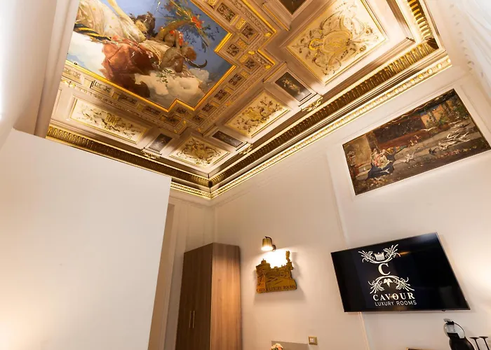 Cavour Lr Collection Roma
